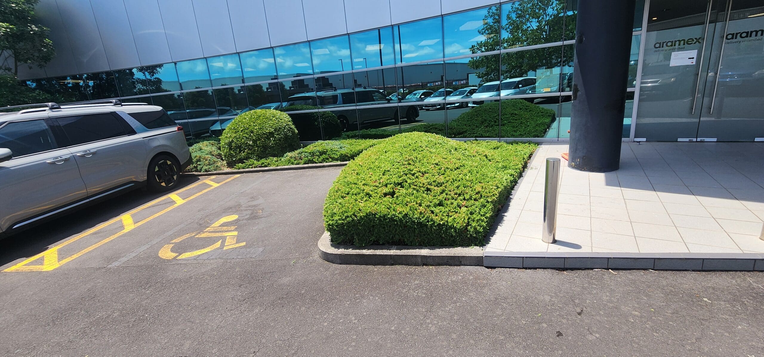Commercial Garden Maintenance